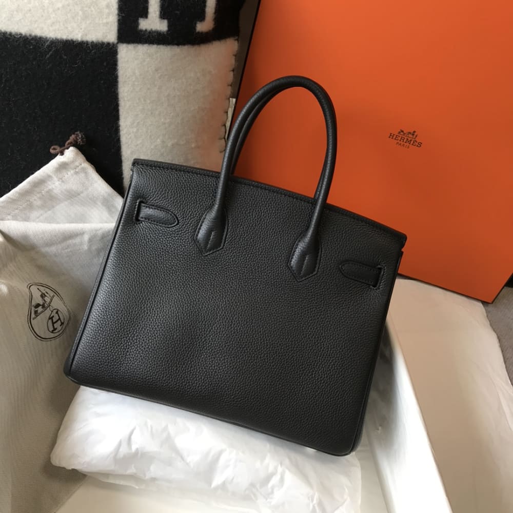 https://www.luxispro.com/image/cache/catalog/Hand%20Bag/Hermes/HM013/2-1000x1000.jpg