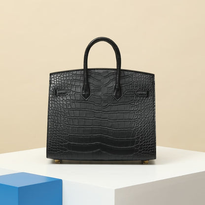 https://www.luxispro.com/image/cache/catalog/Hand%20Bag/Hermes/HM029/2-1000x1000.jpg