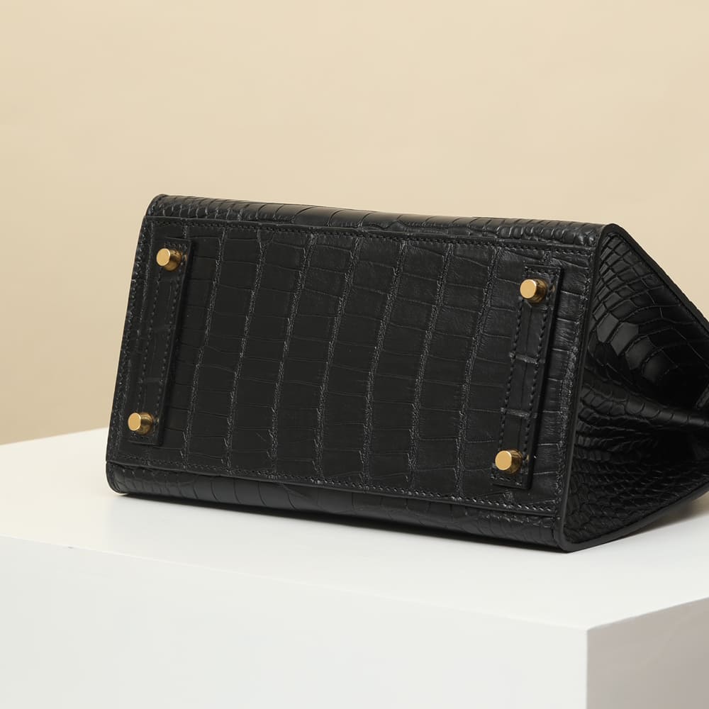 https://www.luxispro.com/image/cache/catalog/Hand%20Bag/Hermes/HM029/5-1000x1000.jpg